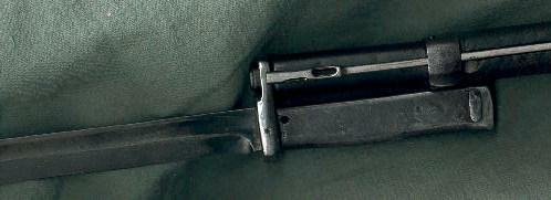 Bottom view of side mounted Erzatz bayonet... 